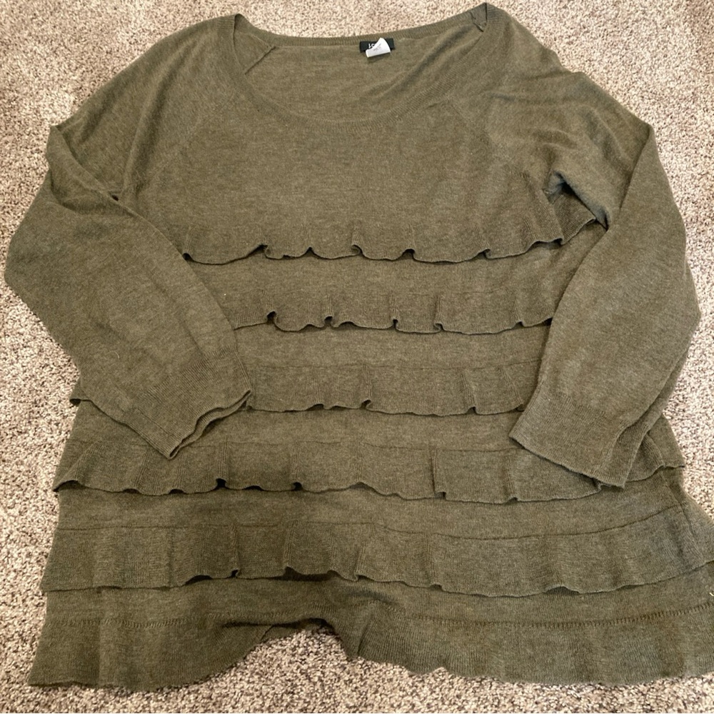 J. Crew Sweater Women’s Wool Blend Pullover Tiered Ruffles M 3/4 Sleeves Green